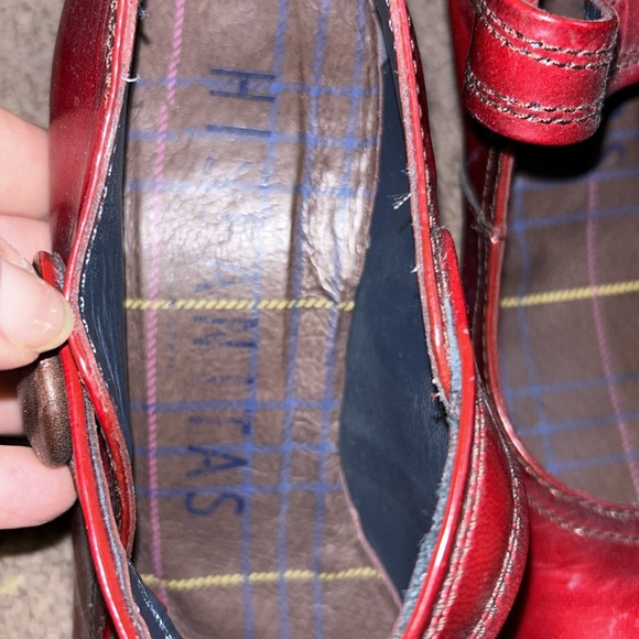 Hispanita size 39 Red, almost ox blood heels - Picture 3 of 4